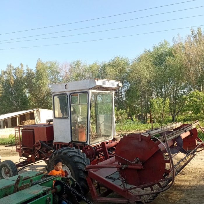 Jatka ut urgich traktor