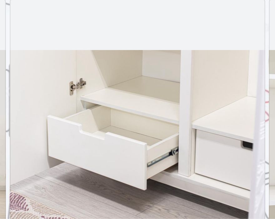 Детский шкаф-шифоньер.