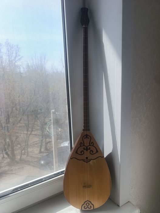 Домбыра 44 размерлі чехолымен