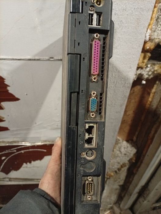 Компьютер  тошиба