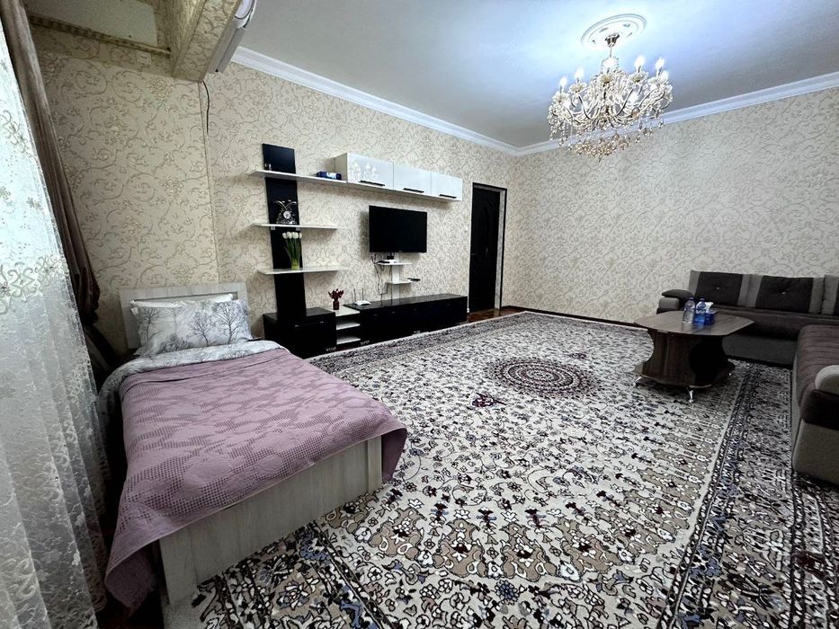 Посуточная сдача в аренду . Улица Oybeк в 5 мин до м Ойбеk.