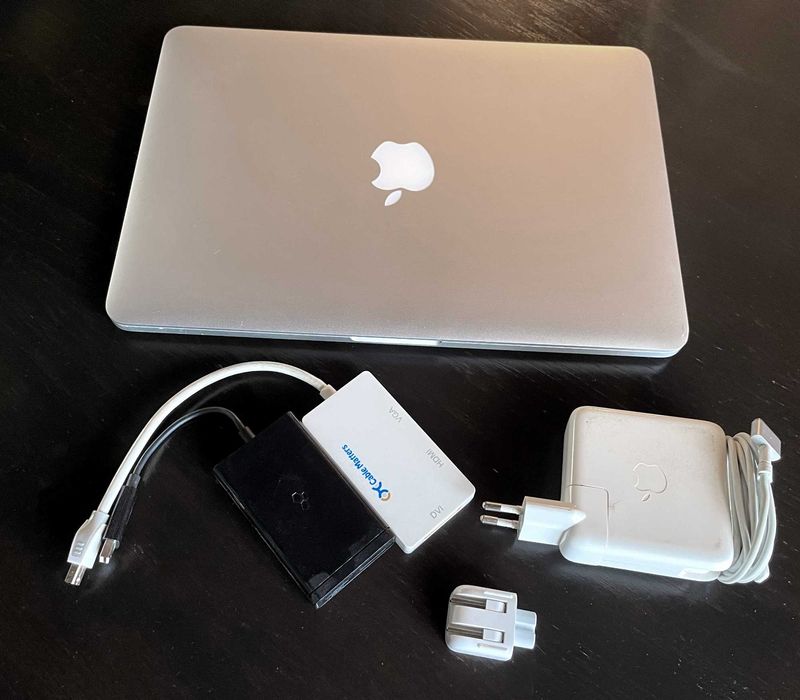 Laptop Apple MacBook Pro Retina 13 i5 16GB cu 256GB SSD