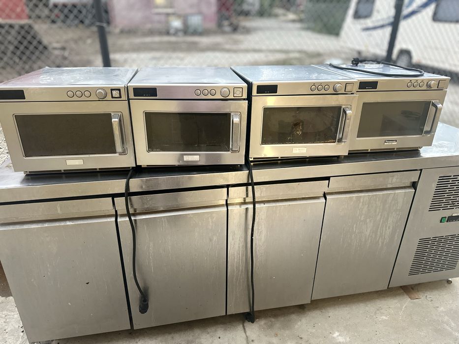 Микровълнова печка 1800 watt