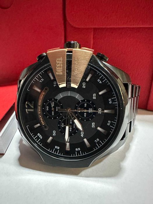 НОВ Часовник DIESEL Mega Chief DZ4309, Гаранция