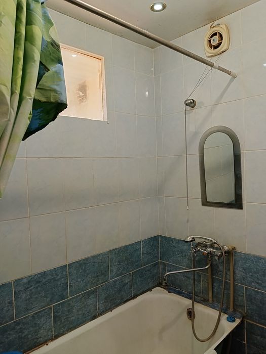 Продам 2 комнатную квартиру