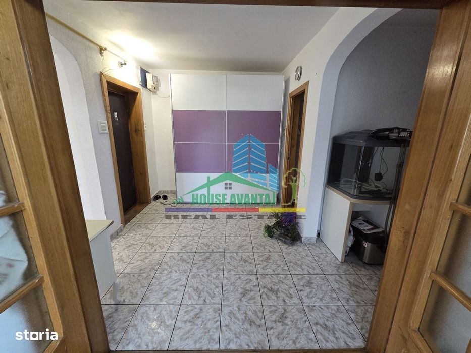 Oportunitate Ultracentrală | Apartament 3 camere Piața Unirii, Focșani