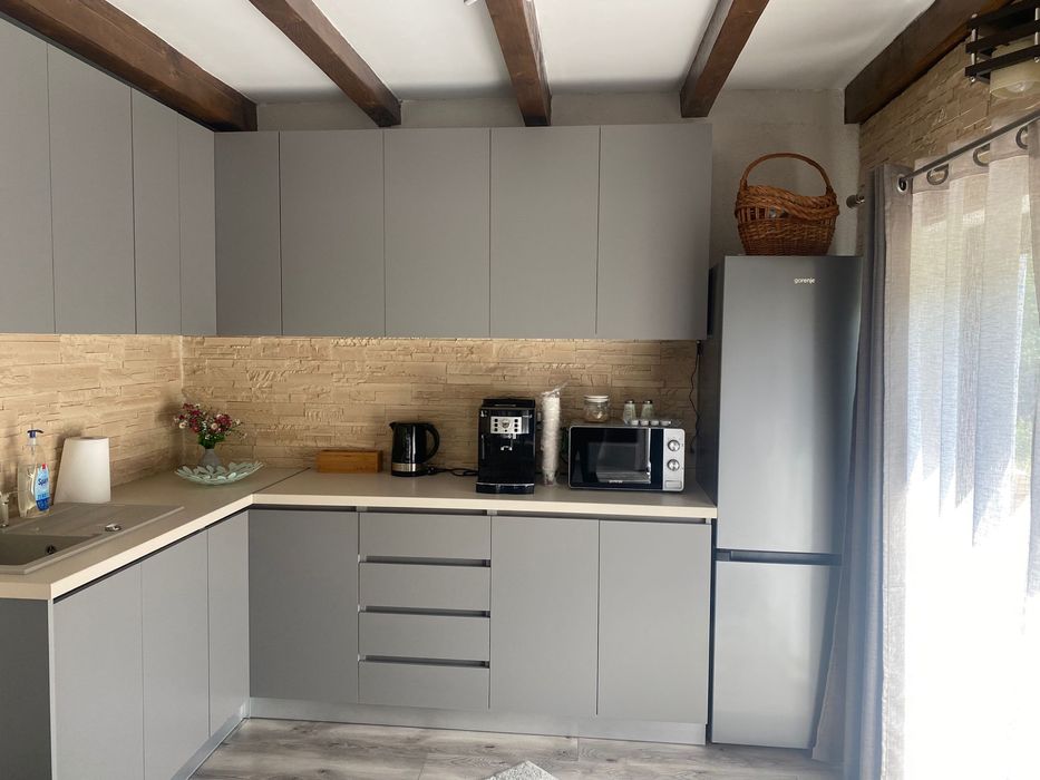 De vinzare casa de vacanta