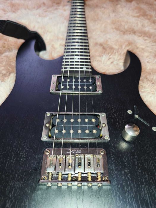 Chitara electrica Ibanez RG 421