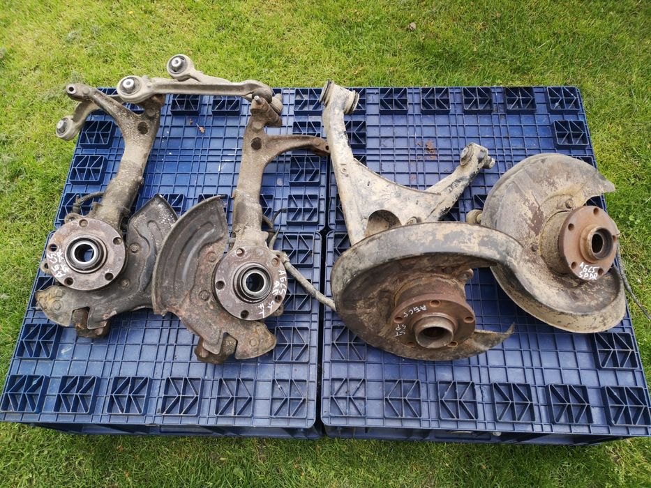 Fuzeta rulment senzor abs audi a6 c5 2.5tdi 100lei buc