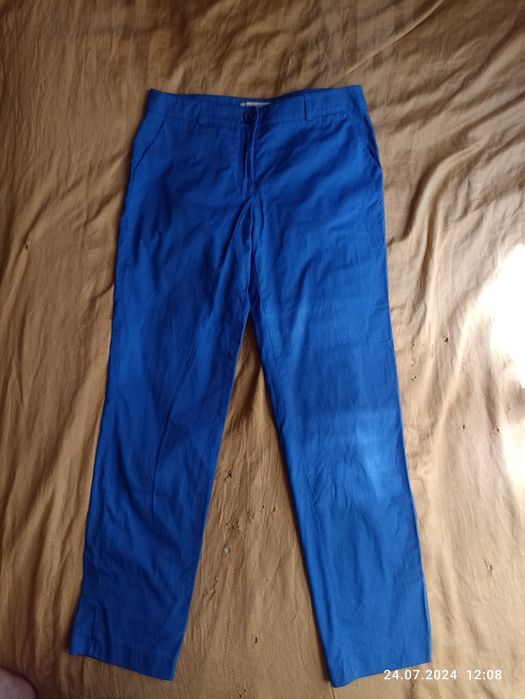 Отдам за 1л.масла!Подростковые штаны синего цв.38р