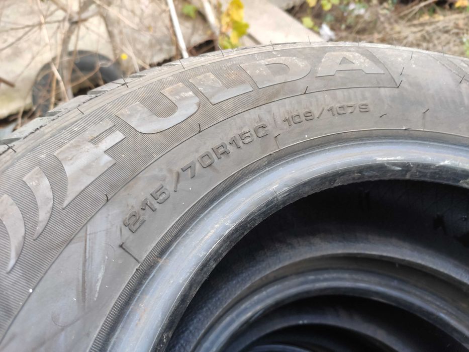 2бр Летни гуми за БУС 215 70 15 С - Fulda - DOT 2025