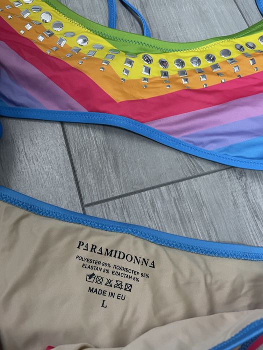Бански Paramidonna /чисто нови/