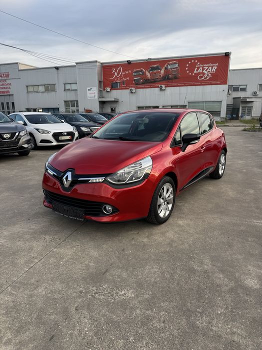 RENAULT Clio 2016
