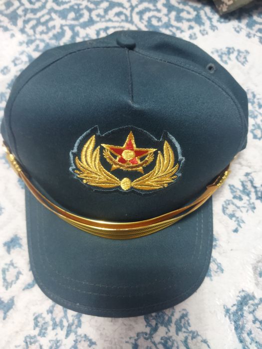 Головные уборы военные