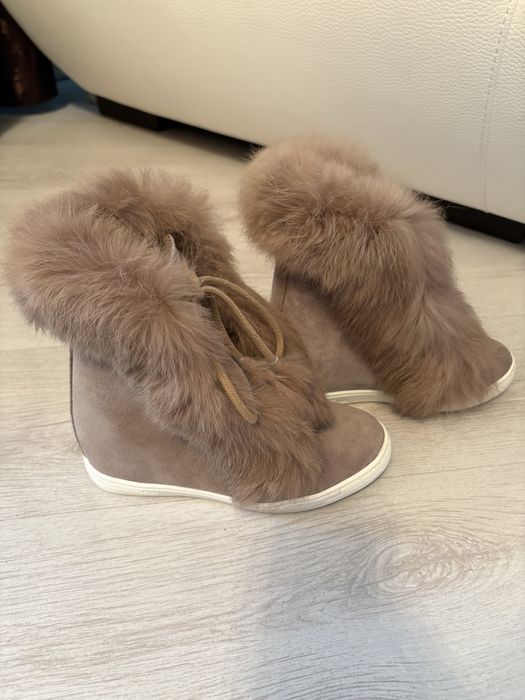 Обувки естествен велур