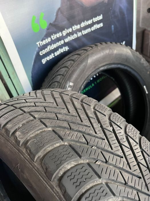 Зимни гуми 2броя пирели 205/55/16