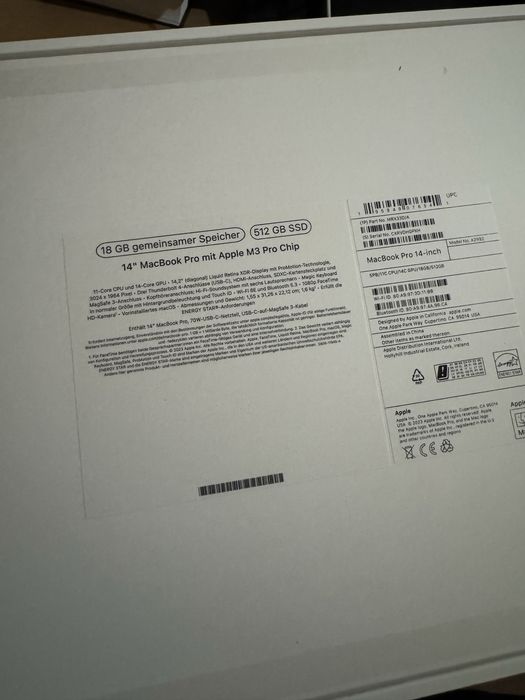 Macbook pro m3 pro 18/512gb ideal holatda. Germany