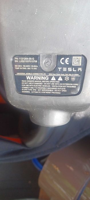 Vand statii pentru incarcare auto electrice