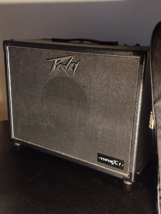 Комбоусилитель Peavey