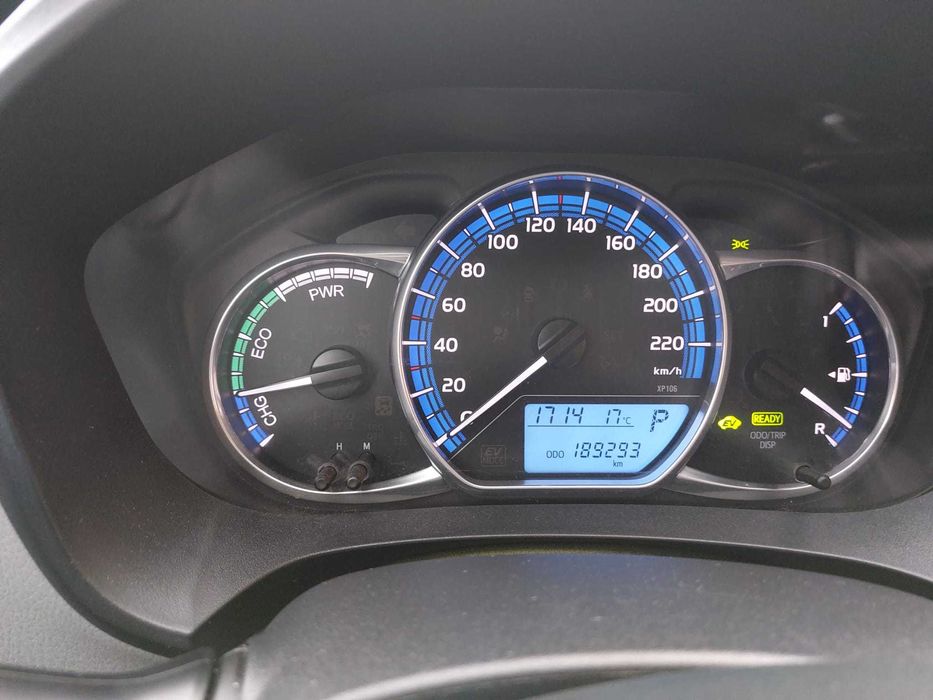 TOYOTA Yaris 2016 — imagine 5