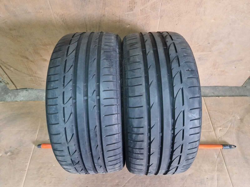2 Bridgestone R18 245/40/ 
летни гуми DOT1618