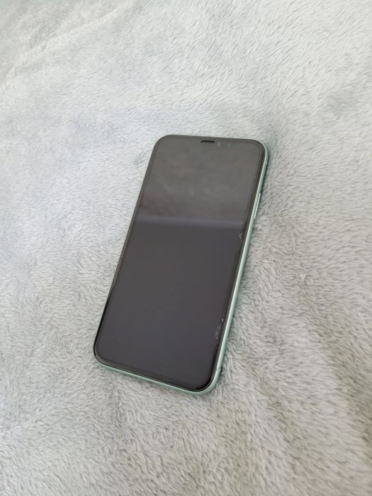 iPhone 11 , 128 Гб