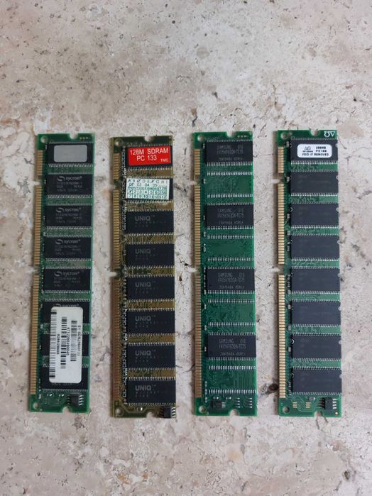 Memorii PC SDRAM