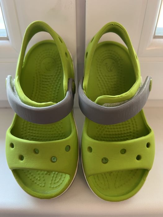 Sandale Crocs copii 22