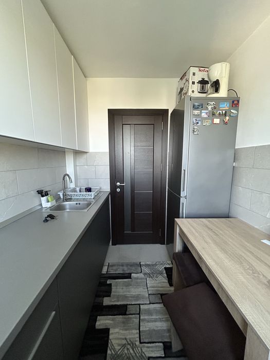 Inchiriez apartament 2 camere Brasov