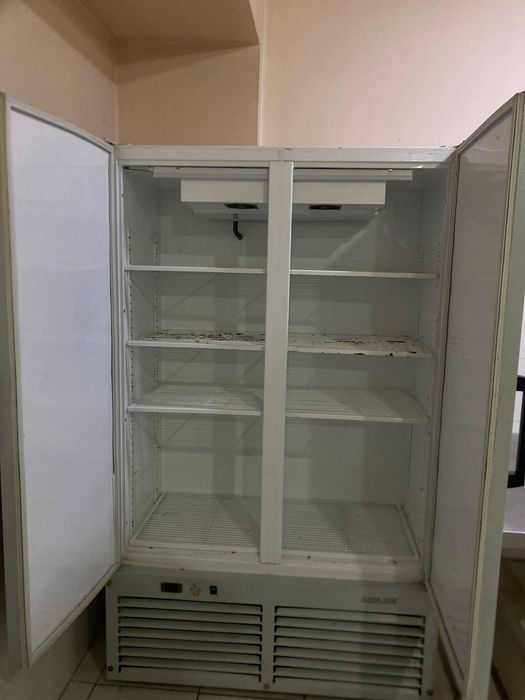Muzlatgich tez va arzon narxda sotiladi