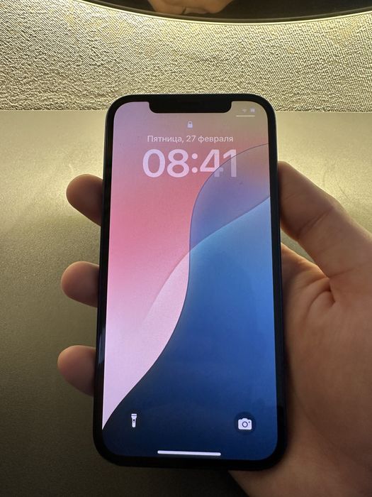 Продам Айфон 12 128ГБ