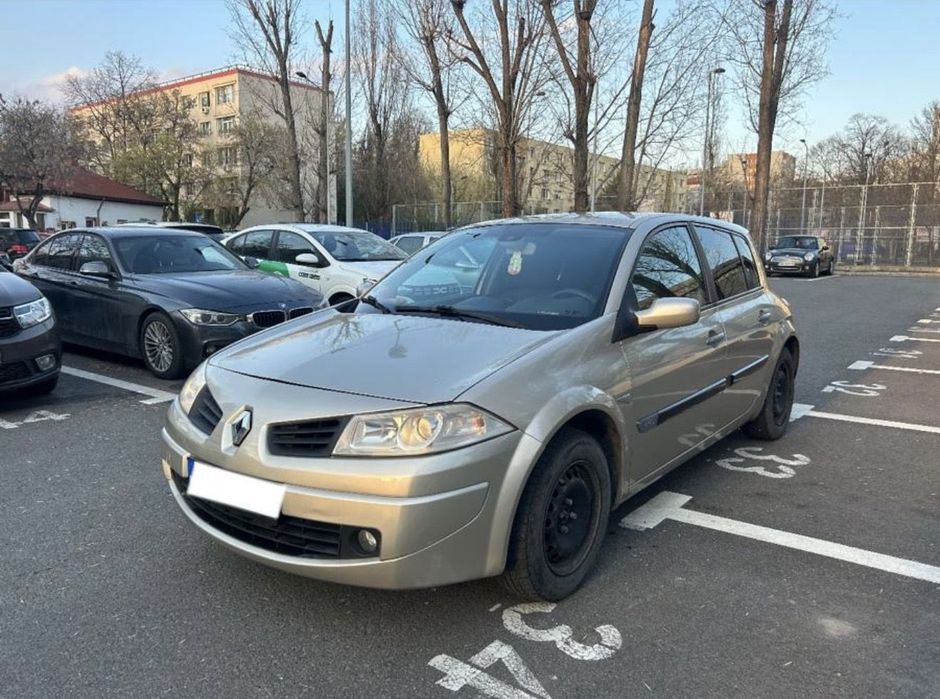 RENAULT Megane