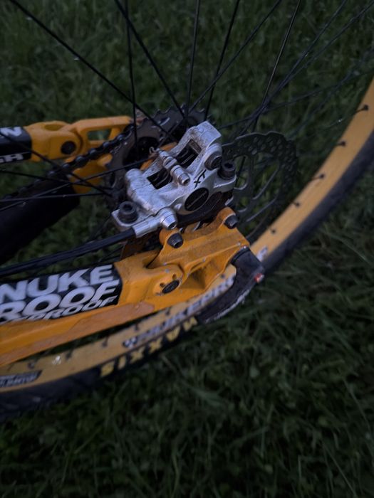 Nukeproof fullsuspension (schimb cross) sau cash