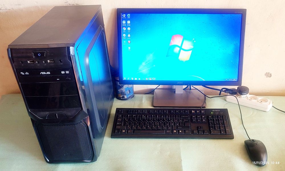 3 та Компьютер сотилади