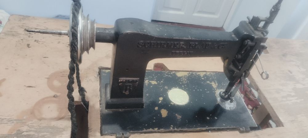 Пат тикадиган машинка ГЕРМАНЯ