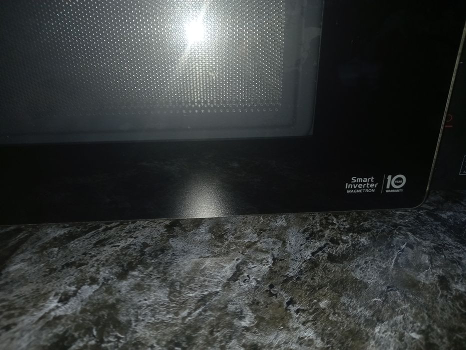 Черная микроволновка сенсор Б/У