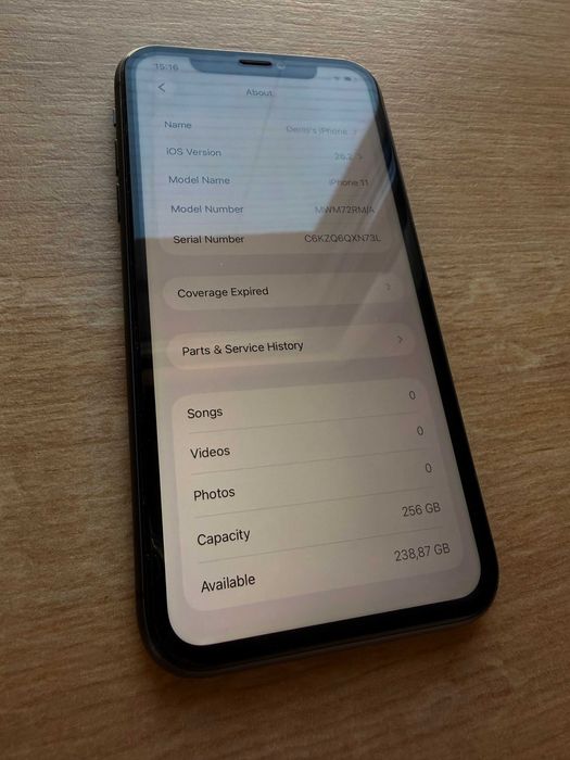 iPhone 11, 256GB, baterie schimbata