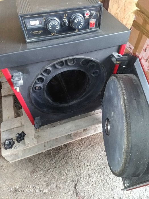 centrala termica cu arzator automat de ulei uzat de 25-34 Kw