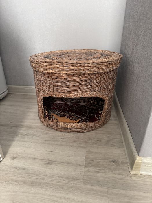 Домик для кошек для питомцев ..