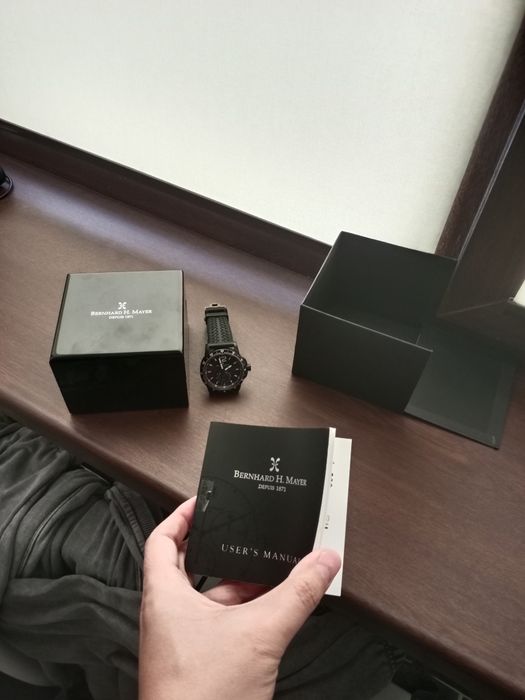 Часы наручные Bernhard H Mayer Depuis 1871