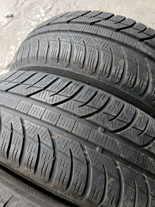 Зимни гуми -15цола -175/65-1бр -40лв."TOYO"