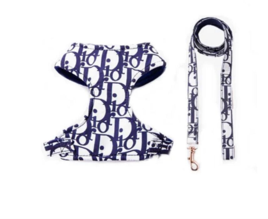 Нагръдник за малко куче