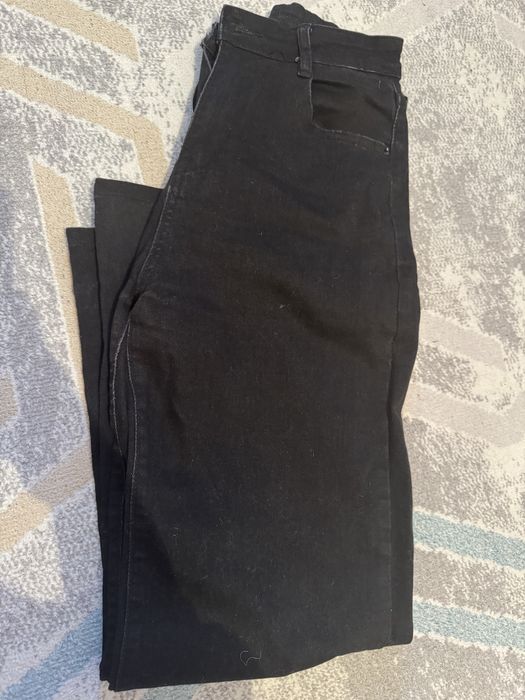 Продам женскую одежду б/у