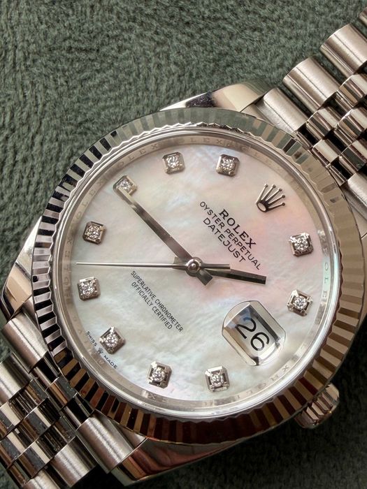 Rolex DateJust 41 126334 Jubilee Верижка с Диаманти и Перлен Циферблат