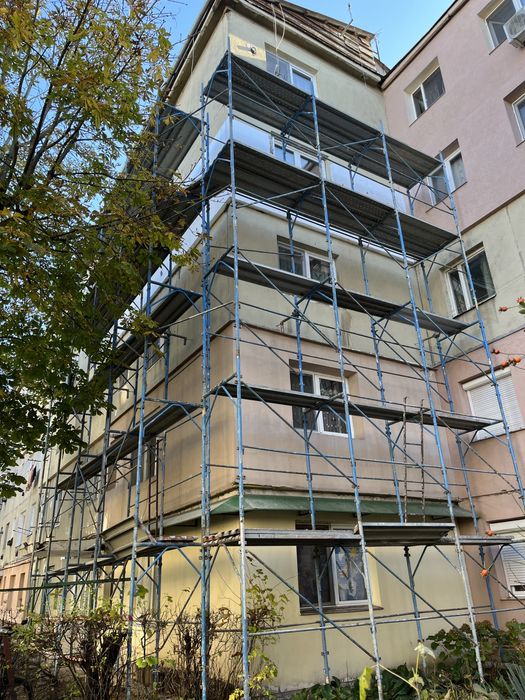 Inchiriere schela metalica sau aluminiu pe roti, doka, popici, scule