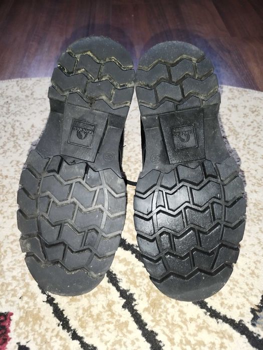 Ghete din piele pentru damă