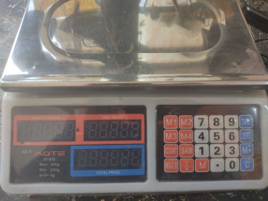 Продается весы до 40кг