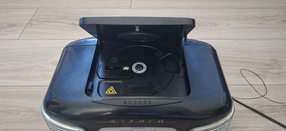 Radio CD player Teac SL-D90