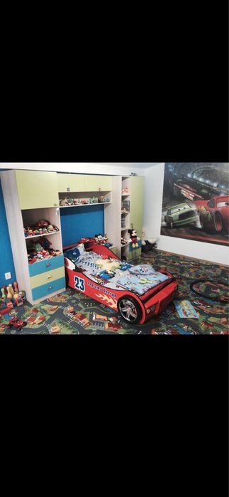 Vand Vila P+1/Valu lui Traian/250mp utili+700mp curte-199.000€