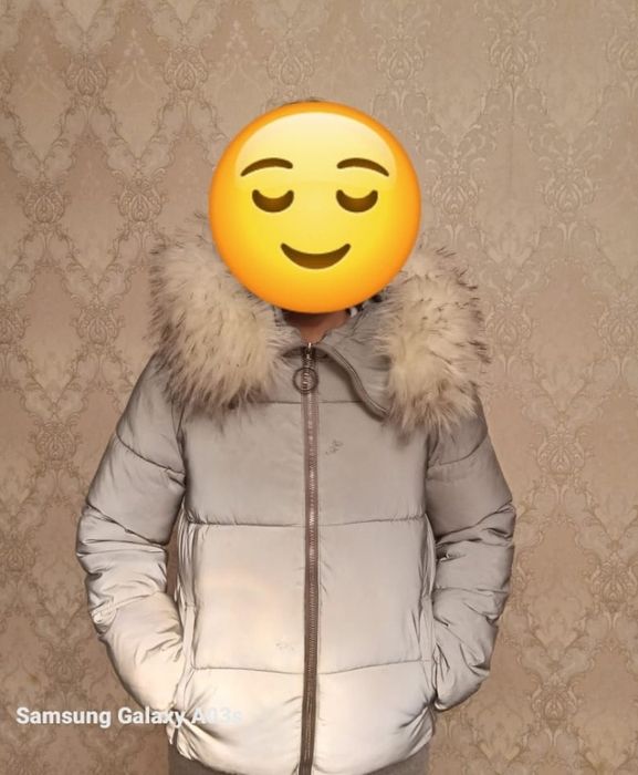 Продам зимние куртку